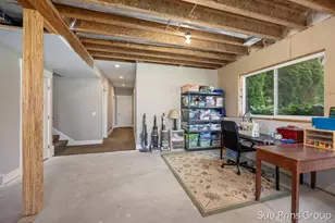 8429 Pinecroft Ct, Hudsonville, MI 49426 - Photo 27