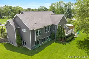 8429 Pinecroft Ct, Hudsonville, MI 49426 - Photo 43