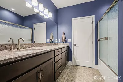 6234 Hall Street SE, Grand Rapids, MI 49546 - Photo 35