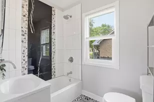15476 Parkside St, Detroit, MI 48238 - Photo 13