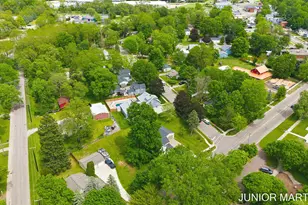 204 N Sherwood Ave, Plainwell, MI 49080 - Photo 37