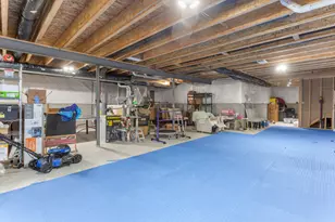 2825 Dillon Dr, Ann Arbor, MI 48105 - Photo 39