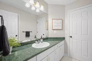 46571 Galway Dr, Novi, MI 48374 - Photo 47