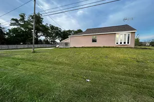 13636 S Mason Dr, Grant, MI 49327 - Photo 3