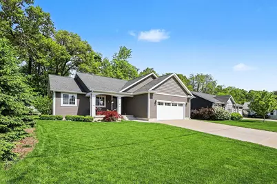 2006 Lake Avenue, Muskegon, MI 49445 - Photo 1