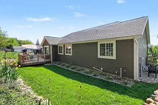 2006 Lake Ave, Muskegon, MI 49445 - Photo 19