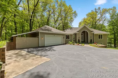 2760 Tyler Trail SE, Lowell, MI 49331 - Photo 3