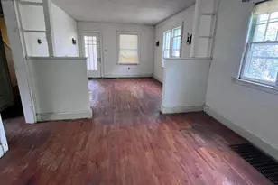 2642 Bow St, Jackson, MI 49203 - Photo 5