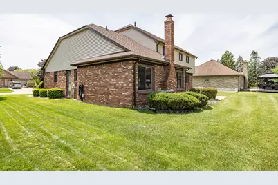 2377 Duke Drive, Troy, MI 48085 - Photo 55