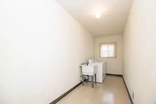 2377 Duke Dr, Troy, MI 48085 - Photo 29