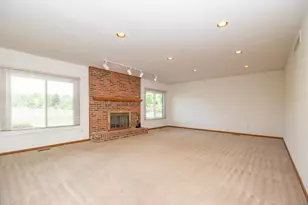2377 Duke Dr, Troy, MI 48085 - Photo 21