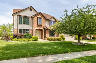 2377 Duke Dr, Troy, MI 48085 - Photo 5
