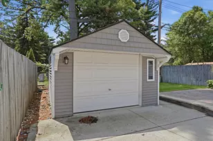 302 Dewey St, Royal Oak, MI 48067 - Photo 35