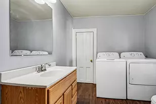 1023 Pulawski St SW, Grand Rapids, MI 49504 - Photo 17