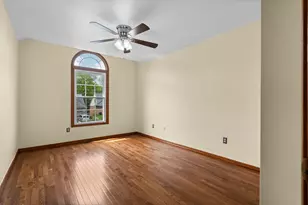 2956 Leslie Park Cir, Ann Arbor, MI 48105 - Photo 39