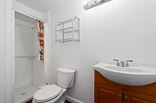 2956 Leslie Park Cir, Ann Arbor, MI 48105 - Photo 57