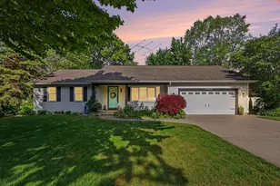 14905 Canary Dr, Grand Haven, MI 49417 - Photo 1