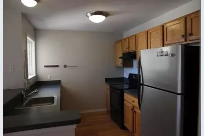 3057 Barclay Way, Ann Arbor, MI 48105 - Photo 5