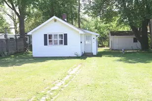 124 W Sheridan St, Fremont, MI 49412 - Photo 31