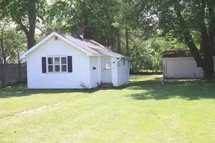 124 W Sheridan St, Fremont, MI 49412 - Photo 21
