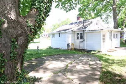 124 W Sheridan Street, Fremont, MI 49412 - Photo 27