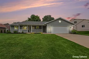 8510 Woodruff Dr SW, Byron Center, MI 49315 - Photo 33