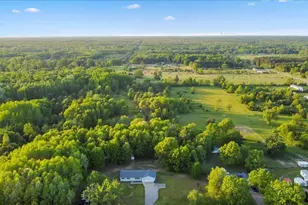 20200 W Lake Montcalm Rd, Howard City, MI 49329 - Photo 13