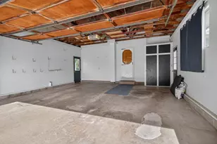 1653 Gary Paul Ln, Jackson, MI 49203 - Photo 3