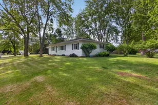 1653 Gary Paul Ln, Jackson, MI 49203 - Photo 37