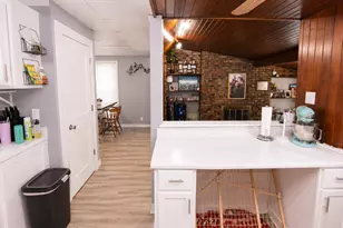 518 Walnut St, Three Rivers, MI 49093 - Photo 11