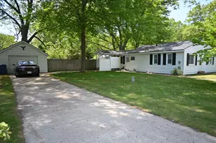 1341 E Summit Ave, Norton Shores, MI 49444 - Photo 45