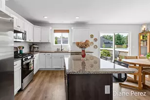 1624 Harding St, Holland, MI 49423 - Photo 3