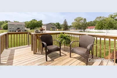 1624 Harding Street, Holland, MI 49423 - Photo 9