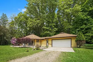 2308 N 33rd St, Galesburg, MI 49053 - Photo 3