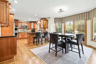 1425 Old Farm Ln, Saint Joseph, MI 49085 - Photo 3