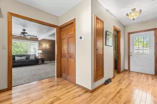 3120 Richmond St NW, Grand Rapids, MI 49534 - Photo 3
