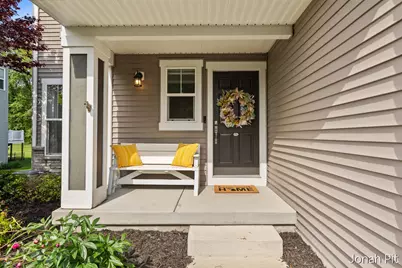 8479 Twin Lakes Drive, Jenison, MI 49428 - Photo 5