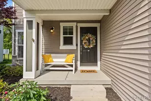8479 Twin Lakes Dr, Jenison, MI 49428 - Photo 5