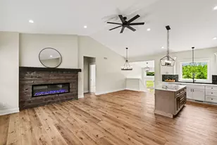 4051 Hickory Hill Ln, Hastings, MI 49058 - Photo 9