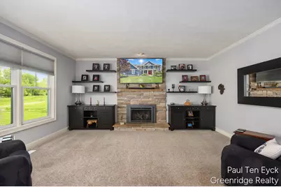 2066 Feathery Court SE, Grand Rapids, MI 49546 - Photo 9