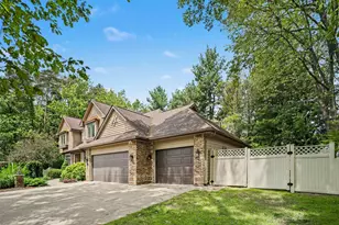 5390 Saddle Club Dr, Kalamazoo, MI 49009 - Photo 3