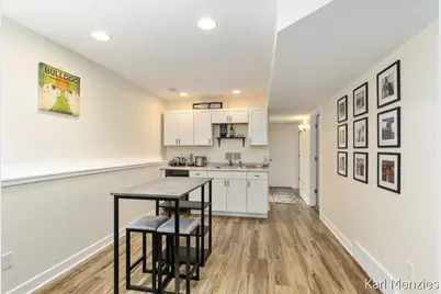 1231 Bradford Street NE, Grand Rapids, MI 49503 - Photo 5