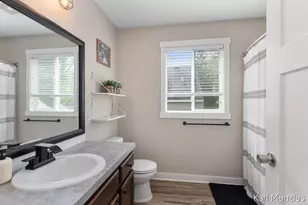 1231 Bradford St NE, Grand Rapids, MI 49503 - Photo 17