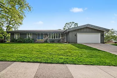 3925 Chamberlain Avenue SE, Grand Rapids, MI 49508 - Photo 5