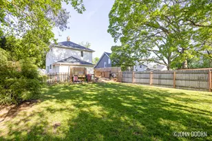 852 Diamond Ave NE, Grand Rapids, MI 49503 - Photo 5