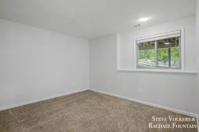 2006 Burton Knoll Court SE, Grand Rapids, MI 49546 - Photo 31