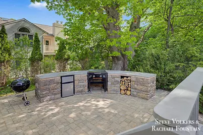 2006 Burton Knoll Court SE, Grand Rapids, MI 49546 - Photo 35