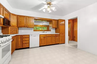 207 Snow Avenue, Battle Creek, MI 49037 - Photo 7