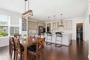 275 Honey Tree Wy, Ann Arbor, MI 48103 - Photo 3