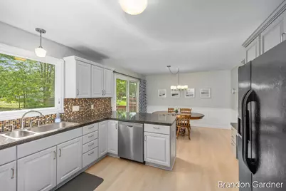 10930 Timberline Drive, Allendale, MI 49401 - Photo 7